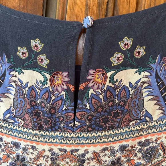 Maeve by Anthropologie~ Barcelona Silk Dress in size 6 - Picture 8 of 14